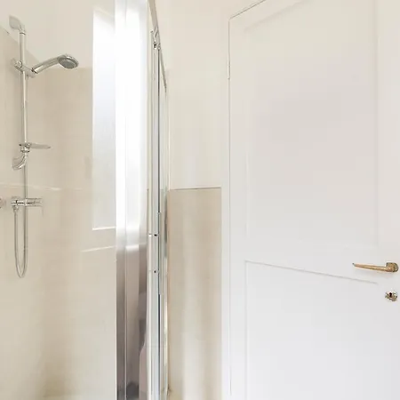 Costa Azzurra By Impero House Apartment Stresa